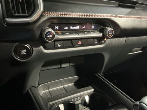 Used 2023 MAZDA CX-50 Meridian Edition image 29