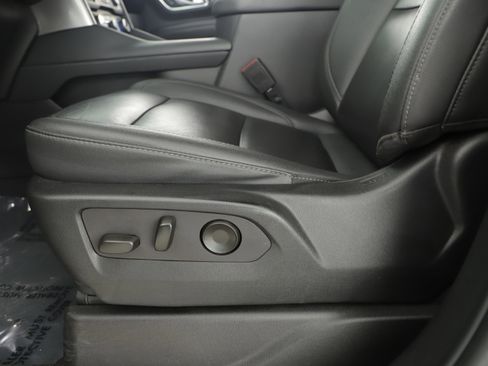 Used 2024 Chevrolet Tahoe LT image 10