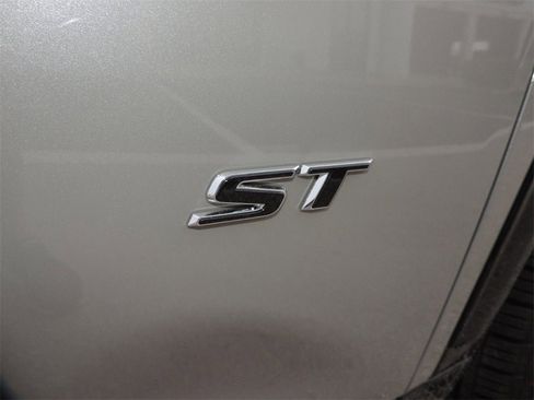 New 2026 Buick Enclave Sport Touring image 14