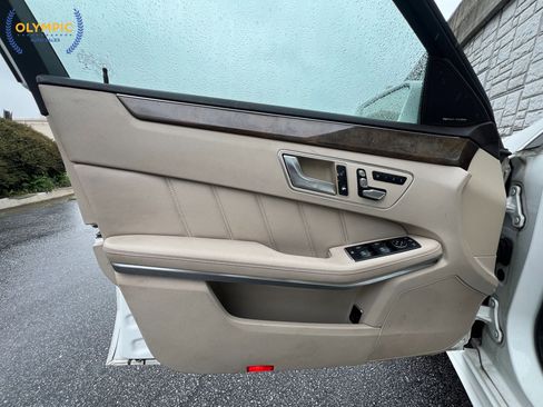 Used 2015 Mercedes-Benz E 350 4MATIC Sedan w/ Premium 1 Package image 45