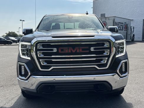 Used 2022 GMC Sierra 1500 SLT w/ SLT Premium Plus Package AWD/4WD image 29