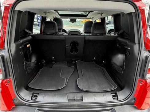 Used 2020 Jeep Renegade Limited w/ UConnect 8.4 Nav Group FWD image 25