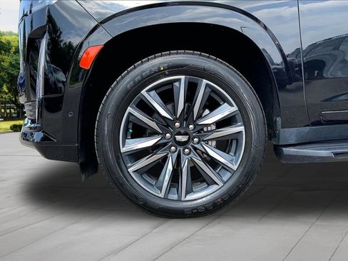 Used 2023 Cadillac Escalade Sport AWD/4WD image 33