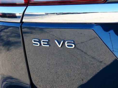 Used 2023 Volkswagen Atlas SE image 19