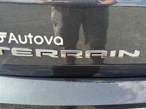 Used 2022 GMC Terrain Denali w/ LPO, Floor Liner Package AWD/4WD image 31