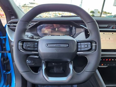 New 2026 Jeep Cherokee Limited AWD/4WD image 21