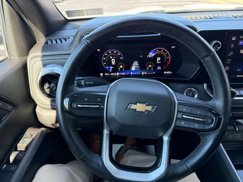 Used 2024 Chevrolet Colorado LT w/ LT Convenience Package III AWD/4WD image 21