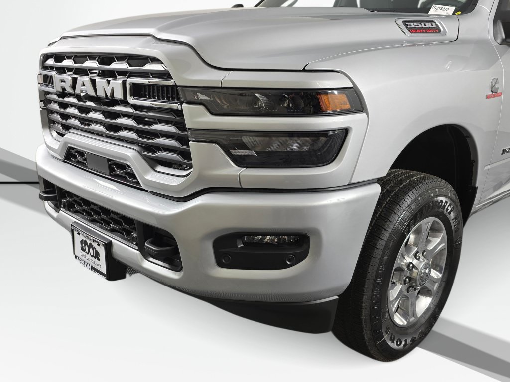 New 2026 RAM 3500 Big Horn AWD/4WD image 13