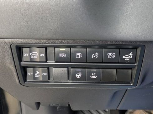 Certified 2024 Toyota Sequoia Platinum image 23