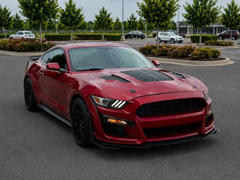 Used 2017 Ford Mustang GT Premium w/ Equipment Group 401A RWD image 7