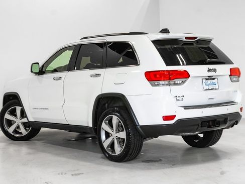 Used 2015 Jeep Grand Cherokee Limited w/ Trailer Tow Group IV AWD/4WD image 28
