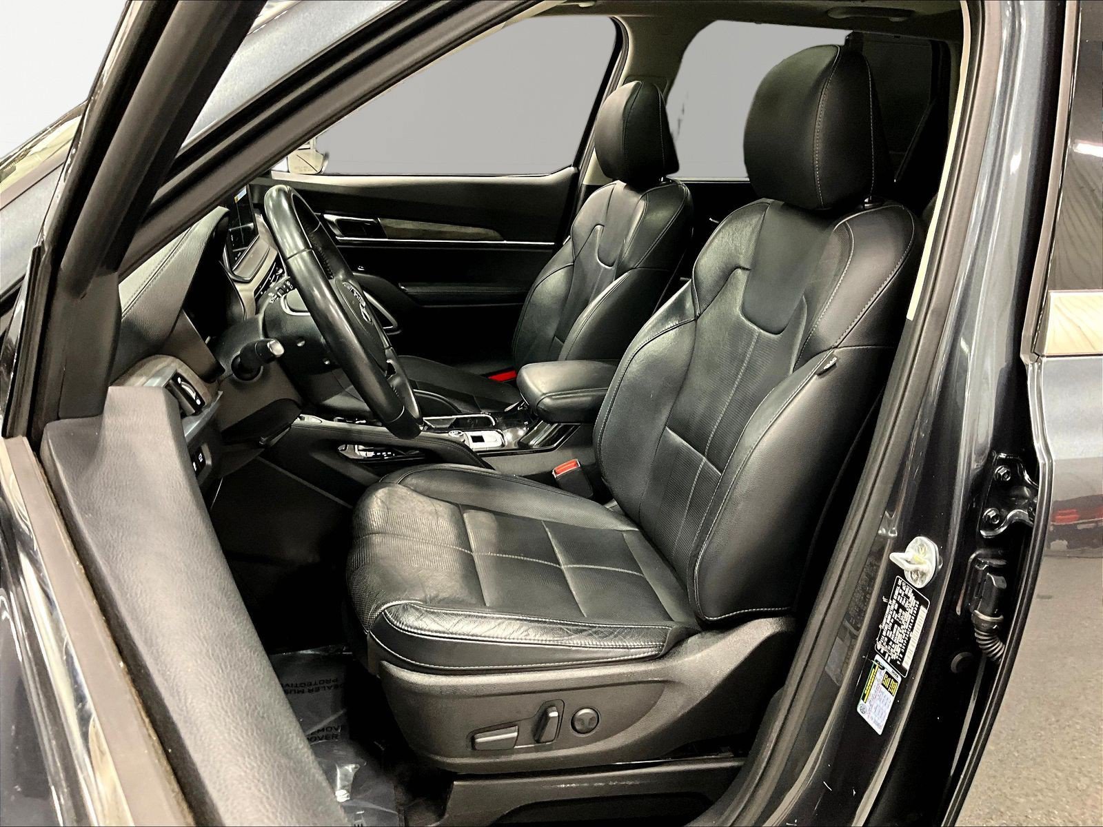 Used 2020 Kia Telluride EX FWD image 21