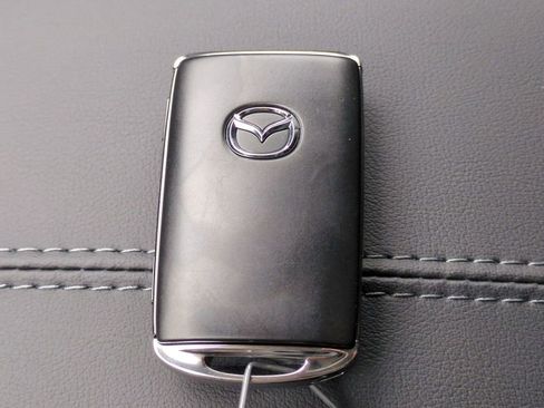 New 2026 MAZDA CX-30 AWD 2.5 S w/ Select Sport Pkg image 28