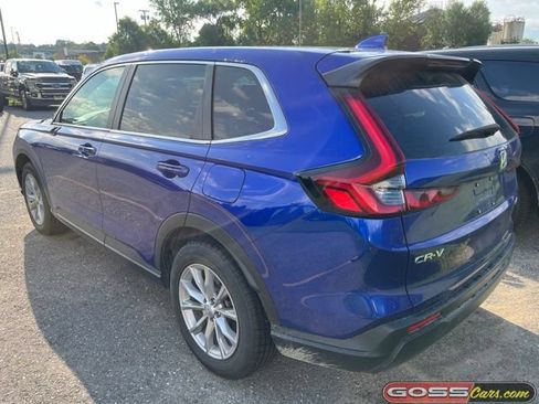 Used 2025 Honda CR-V EX image 4