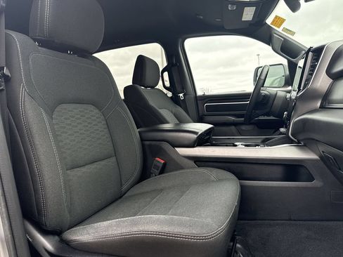 Used 2025 RAM 1500 Big Horn AWD/4WD image 25