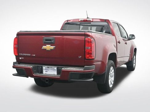 Used 2017 Chevrolet Colorado LT w/ LT Convenience Package image 7