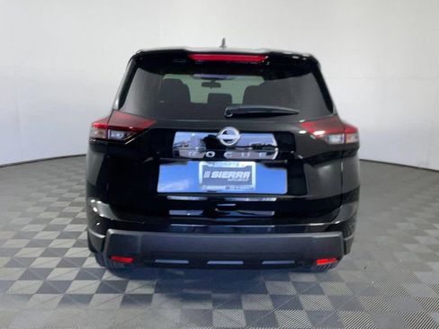 New 2025 Nissan Rogue S image 5