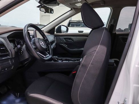 Used 2023 Nissan Rogue S AWD/4WD image 18