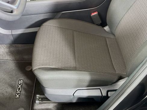 Used 2025 Nissan Kicks S FWD image 19