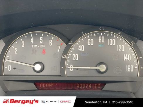 Used 2005 Cadillac XLR RWD image 14