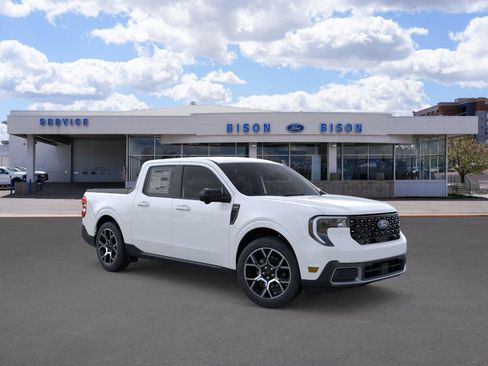 New 2026 Ford Maverick Lariat image 7