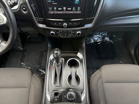 Used 2019 Chevrolet Traverse LT AWD/4WD image 10