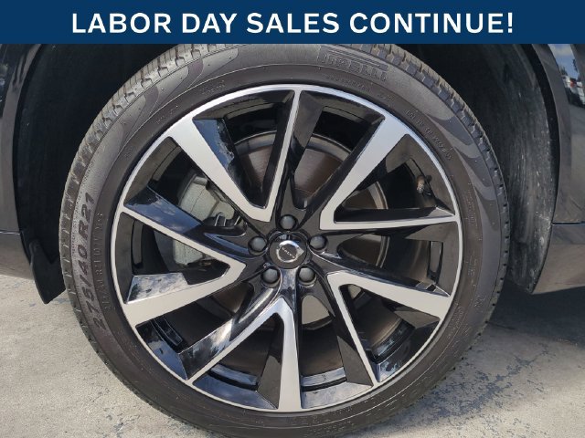 Certified 2024 Volvo XC90 B6 Ultimate w/ Protection Package Premier AWD/4WD image 9