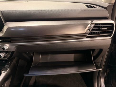 Used 2025 Kia Telluride S image 31