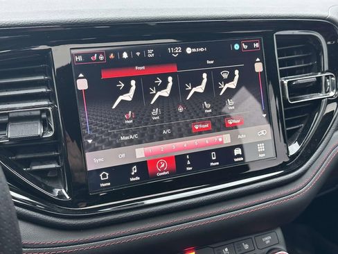 Used 2023 Dodge Durango R/T image 31