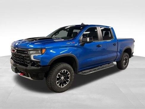 Certified 2022 Chevrolet Silverado 1500 ZR2 w/ Technology Package AWD/4WD image 5