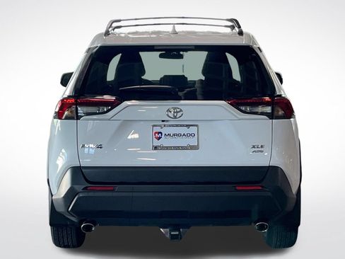 Used 2022 Toyota RAV4 XLE w/ Convenience Package AWD/4WD image 9