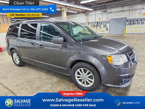 Used 2020 Dodge Grand Caravan SXT FWD image 5