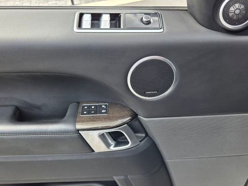 Used 2019 Land Rover Range Rover Sport Supercharged AWD/4WD image 33