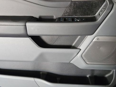 New 2025 Ford F150 Lightning Flash AWD/4WD image 32