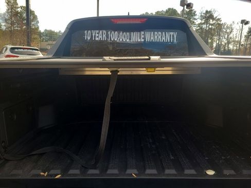 Used 2023 Hyundai Santa Cruz Limited image 17