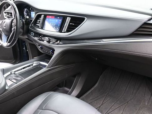 Used 2024 Buick Enclave Essence w/ LPO, Touring Package FWD image 29