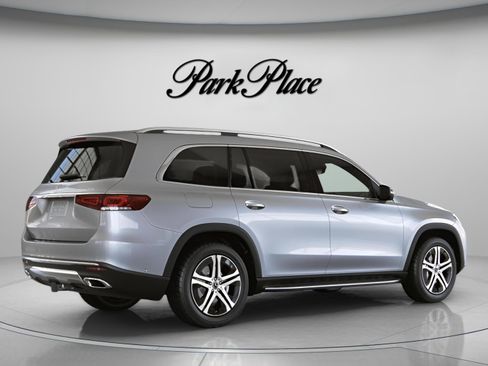 Certified 2022 Mercedes-Benz GLS 450 4MATIC image 22