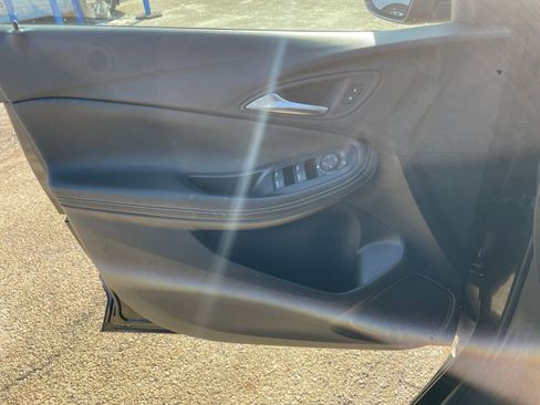 Used 2025 Buick Encore GX Preferred image 18