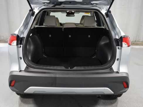 Certified 2025 Toyota Corolla Cross L image 31