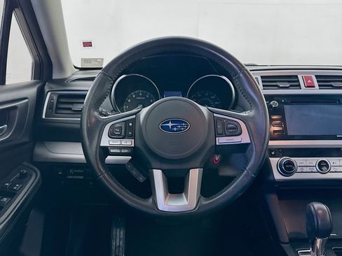 Used 2017 Subaru Legacy 2.5i Premium image 17