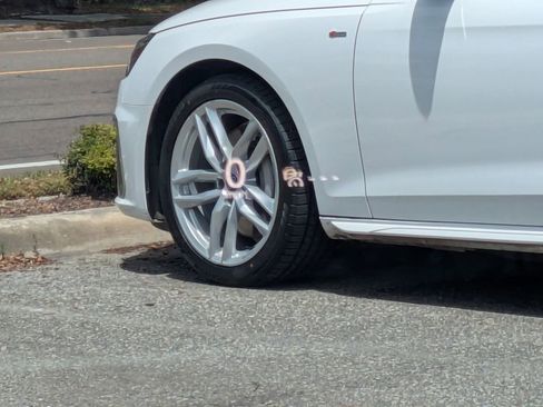 Used 2022 MAZDA MAZDA3 s image 27