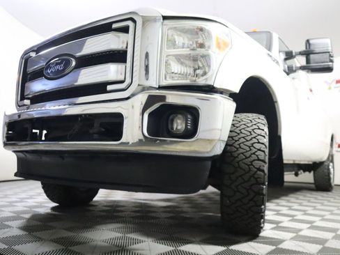 Used 2015 Ford F250 Lariat w/ Lariat Ultimate Package image 23