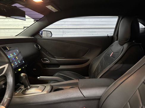 Used 2010 Chevrolet Camaro SS w/ RS Package RWD image 19