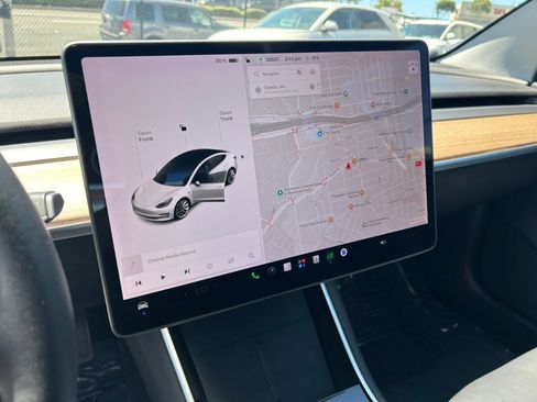 Used 2020 Tesla Model 3 Long Range AWD/4WD image 22