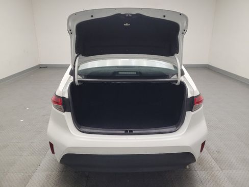 Used 2023 Toyota Corolla LE image 29