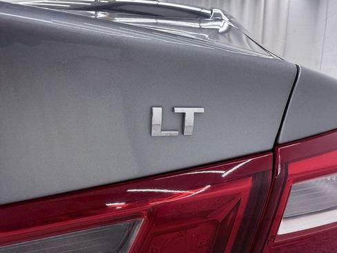 Used 2024 Chevrolet Malibu LT FWD image 10