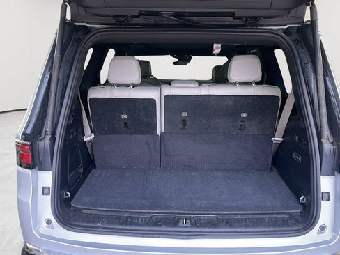 Used 2025 Jeep Wagoneer Series III w/ Premium Group I AWD/4WD image 10