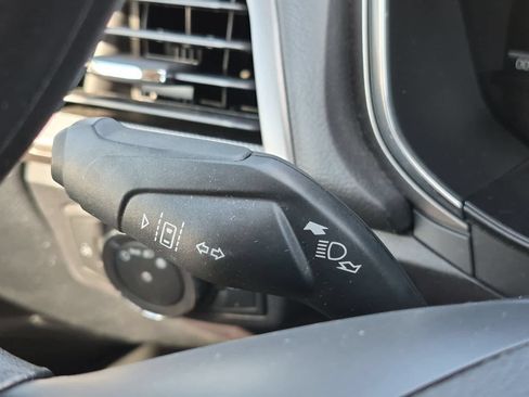 Used 2020 Ford Fusion SE FWD image 28