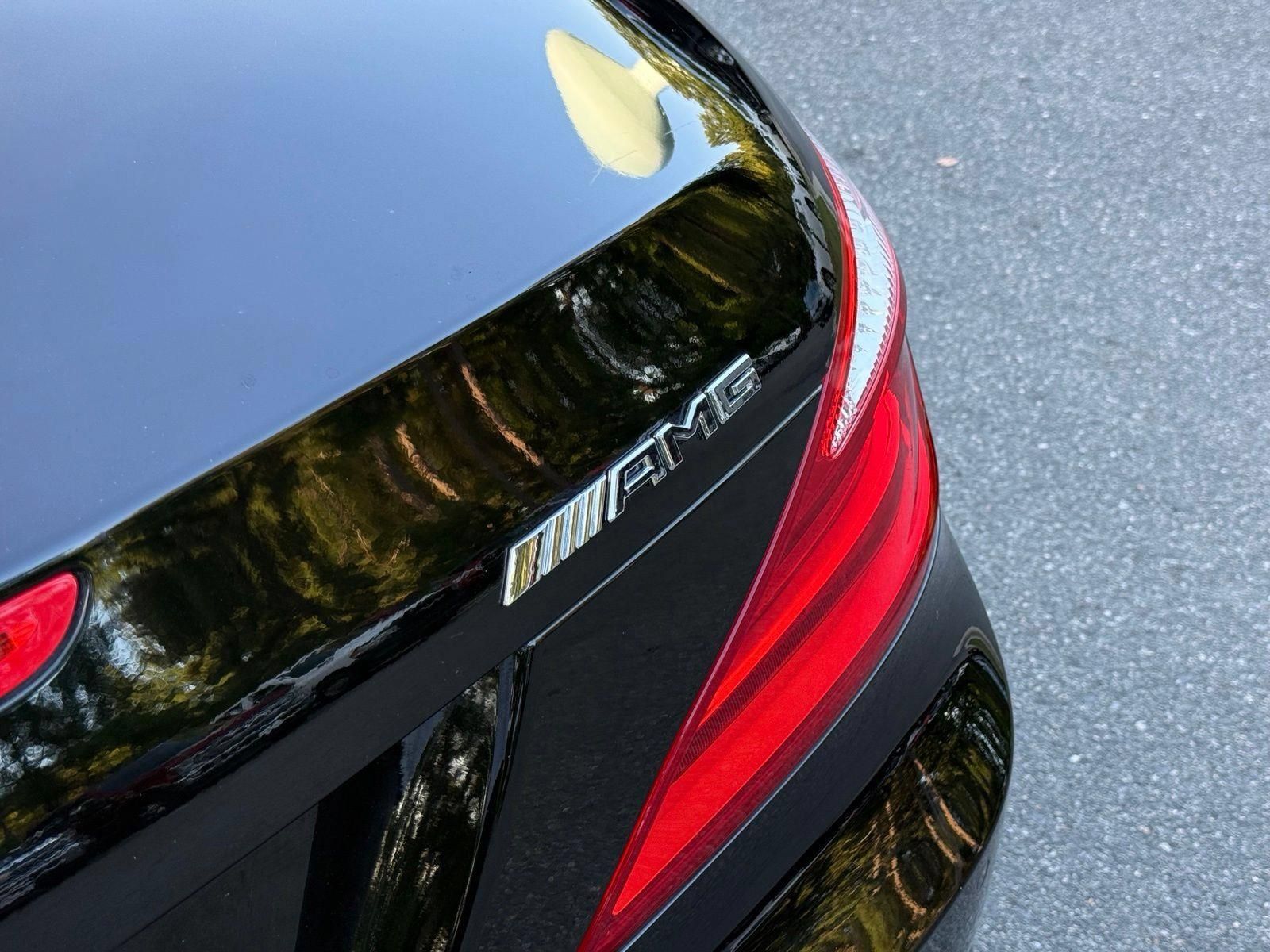 Used 2013 Mercedes-Benz SL 550 w/ Premium Pkg image 11