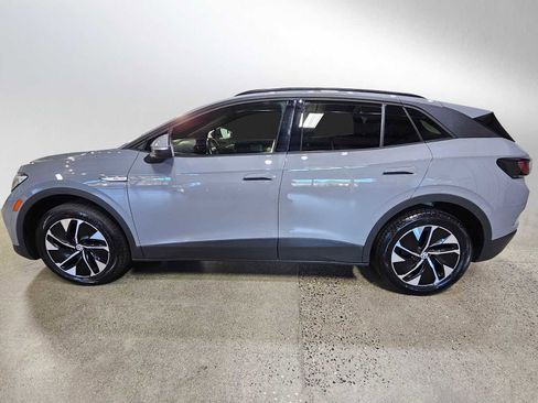 Used 2022 Volkswagen ID.4 Pro image 4